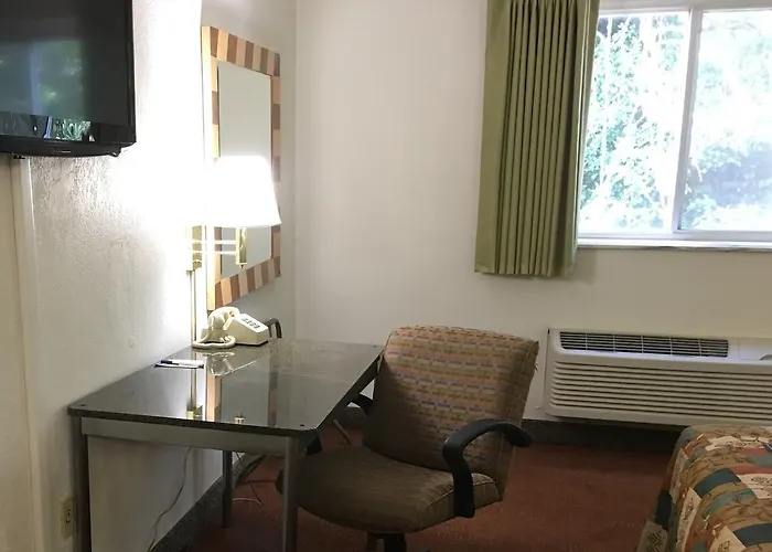 Comfort & Pittsburgh Hotel