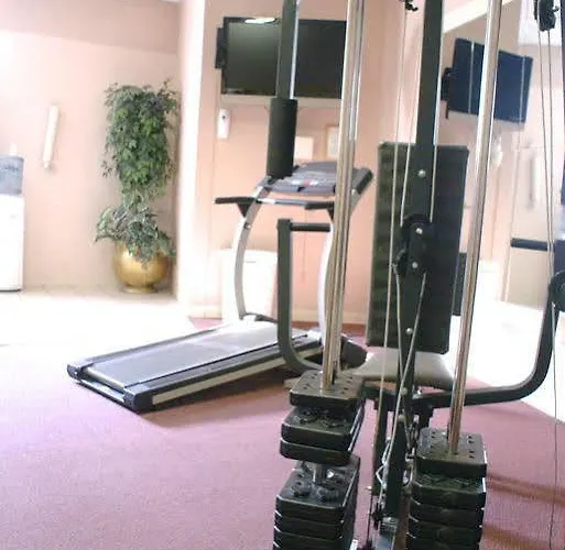 Comfort & Pittsburgh Hotel 2*